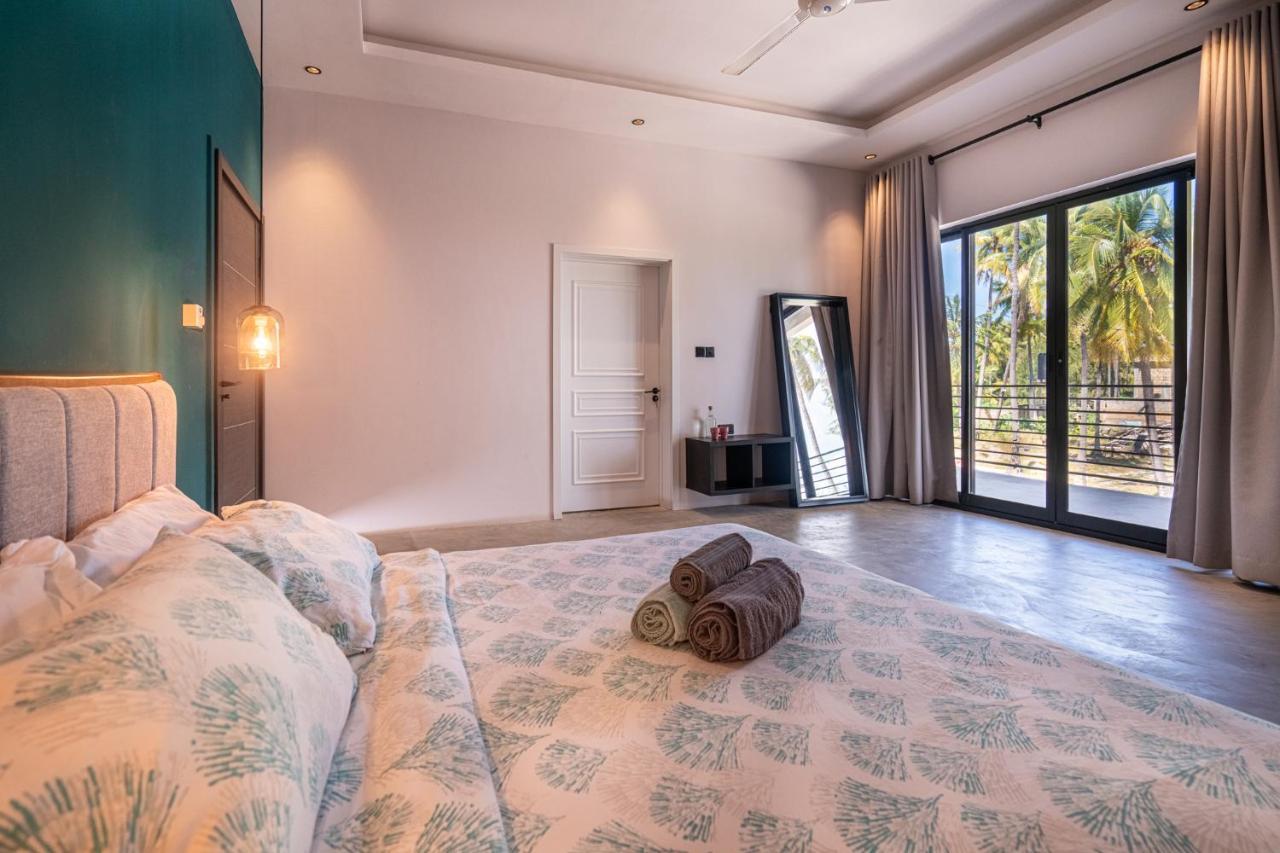 V Hotel In باجي المظهر الخارجي الصورة