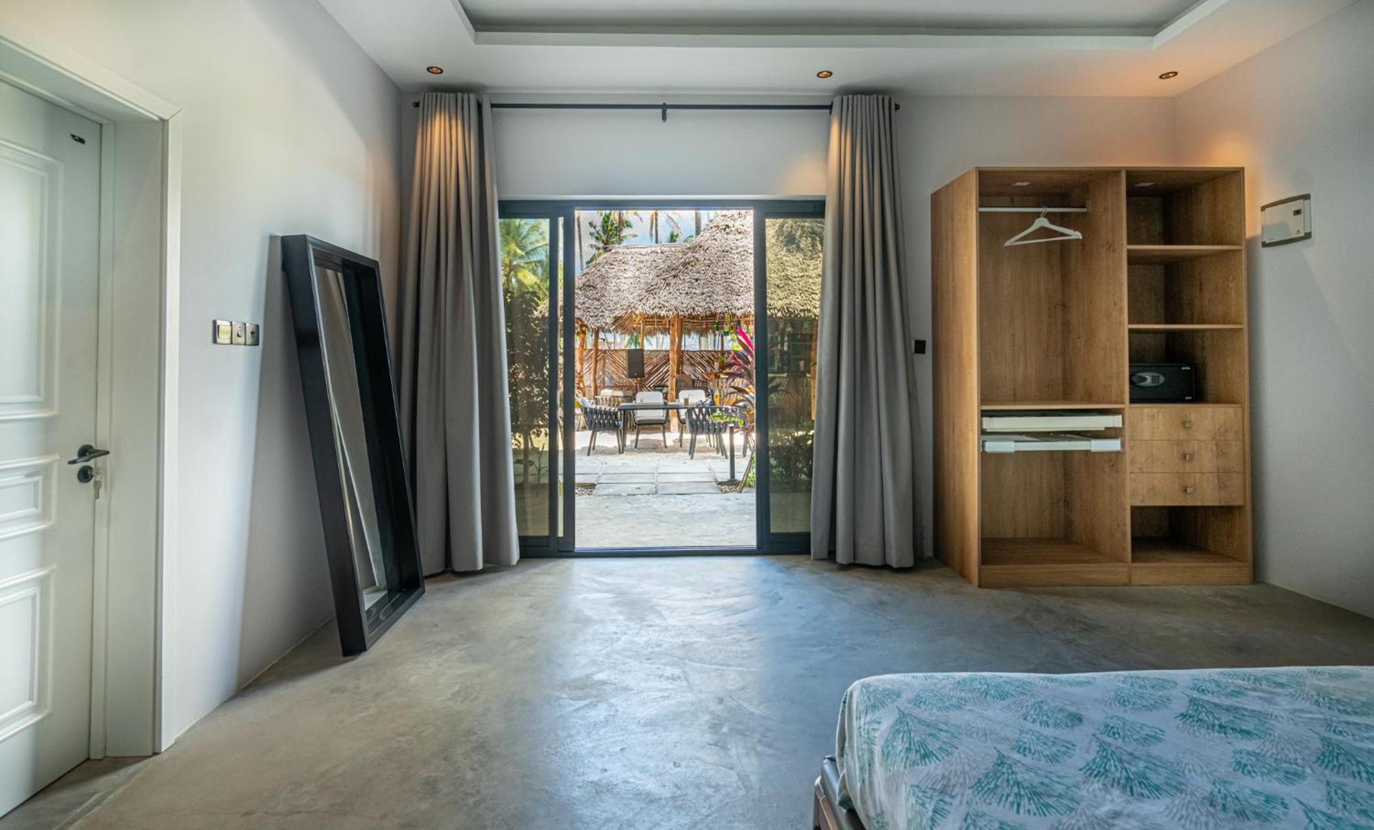 V Hotel In باجي المظهر الخارجي الصورة