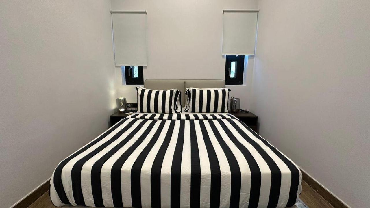 V Hotel In باجي المظهر الخارجي الصورة